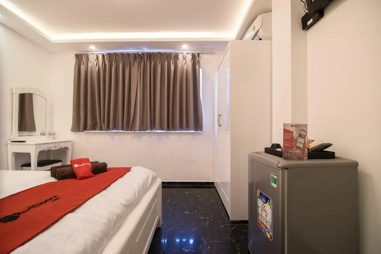 Reddoorz @ Bui Vien Walking Street 3 Hotel Ho Chi Minh City Vietnam