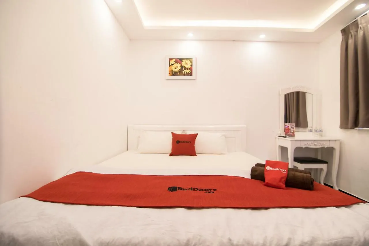 Reddoorz @ Bui Vien Walking Street 3 Hotel Ho Chi Minh City