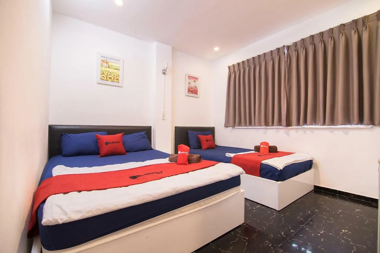 Reddoorz @ Bui Vien Walking Street 3 Hotel Ho Chi Minh City 0*,  Vietnam